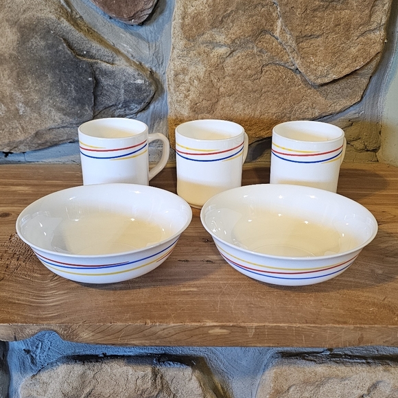 Vintage Arcopal France Fireworks Pattern Three 8 oz  Coffee Cup Mugs & Two Bowls - Picture 1 of 5